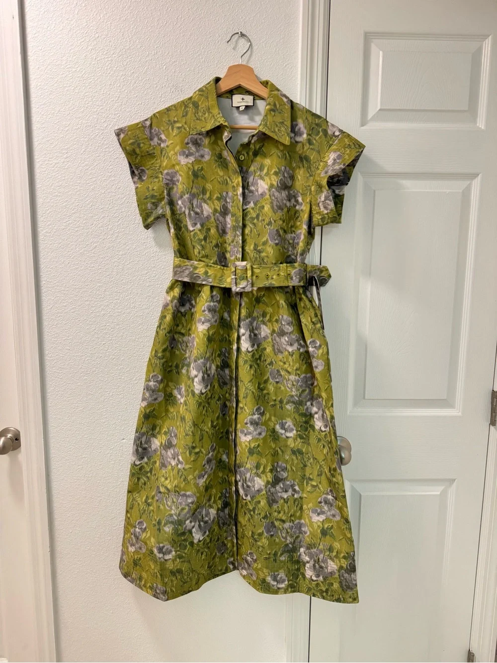Tuckernuck Muted Meadow Chloe Dress NWT women's size medium green - Picture 2 of 6